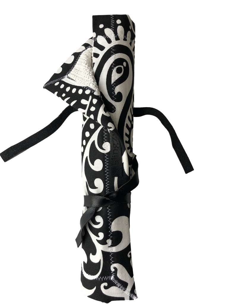 Blingzy® Jewelry Travel Roll - SAMOA BLACK with White Liner
