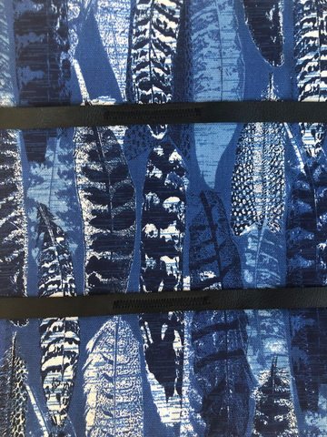 Blingzy® Jewelry Travel Roll - SKY FEATHERS with Blue Lining