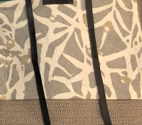 Blingzy® Jewelry Travel Roll - Mistletoe with Tan Liner