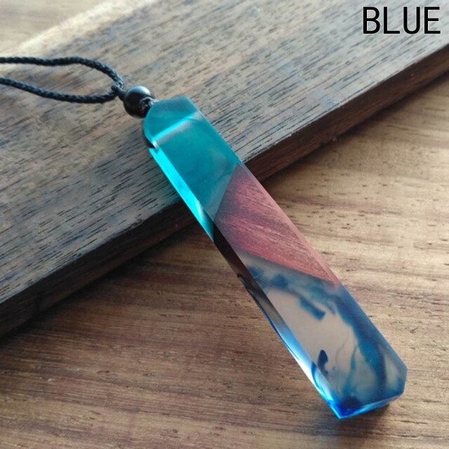 Personality Pendants Sweaters Chain Mahogany Solid Wood Solidification Resin Handmade Pendant Random Delivery