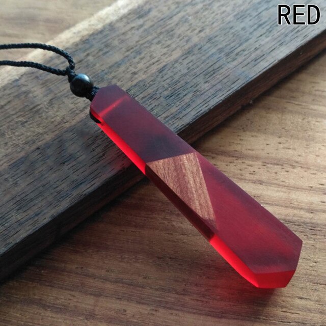 Personality Pendants Sweaters Chain Mahogany Solid Wood Solidification Resin Handmade Pendant Random Delivery